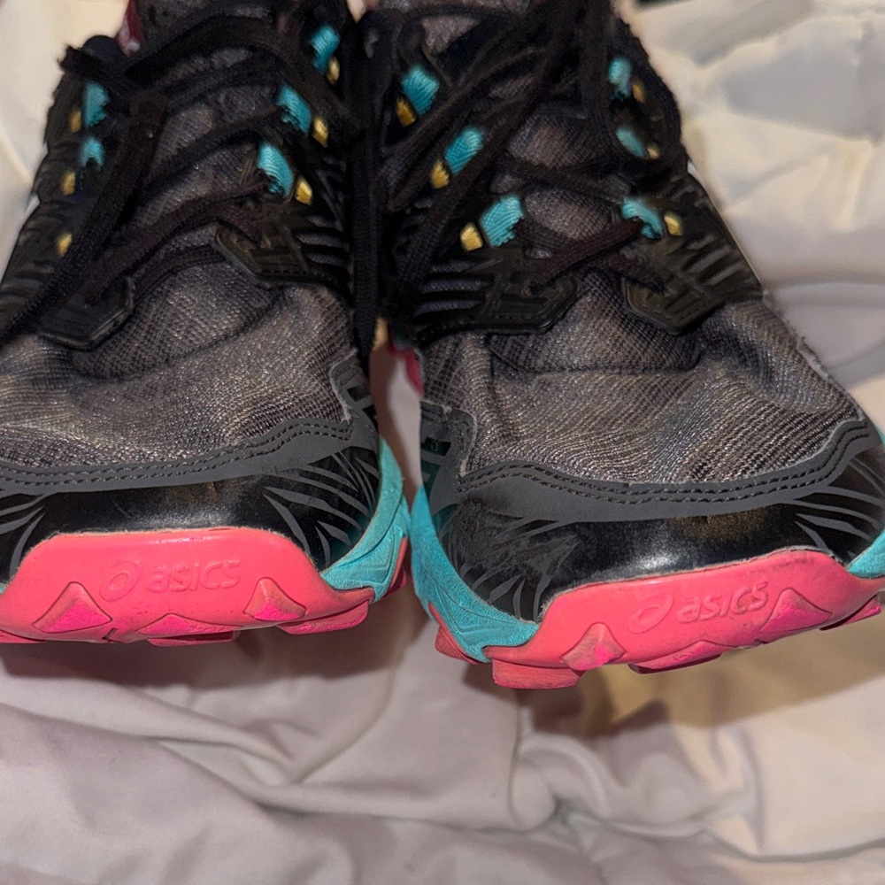 ASICS GEL-FujiTrabuco 8 trail running shoes in the Black Multi colorway Sz.9.5 W - Picture 4 of 16